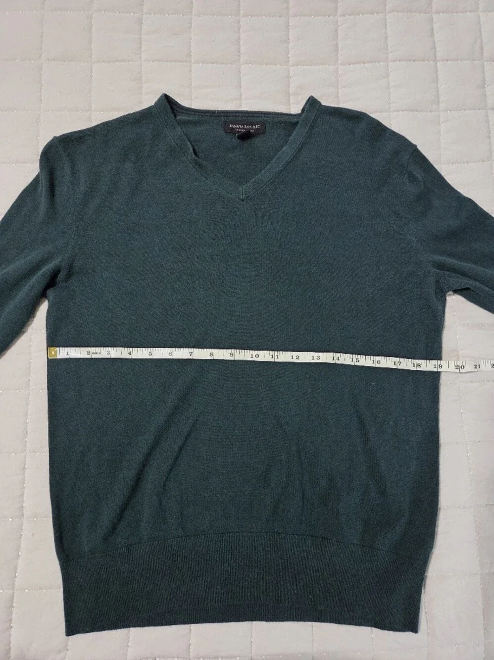 Banana Republic Men’s V-Neck Sweater - Teal Green